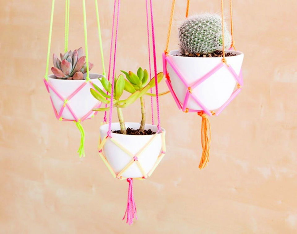 DIY Neon Straw Hanging Planters