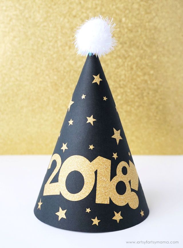 DIY New Year's Eve Party With Cricut