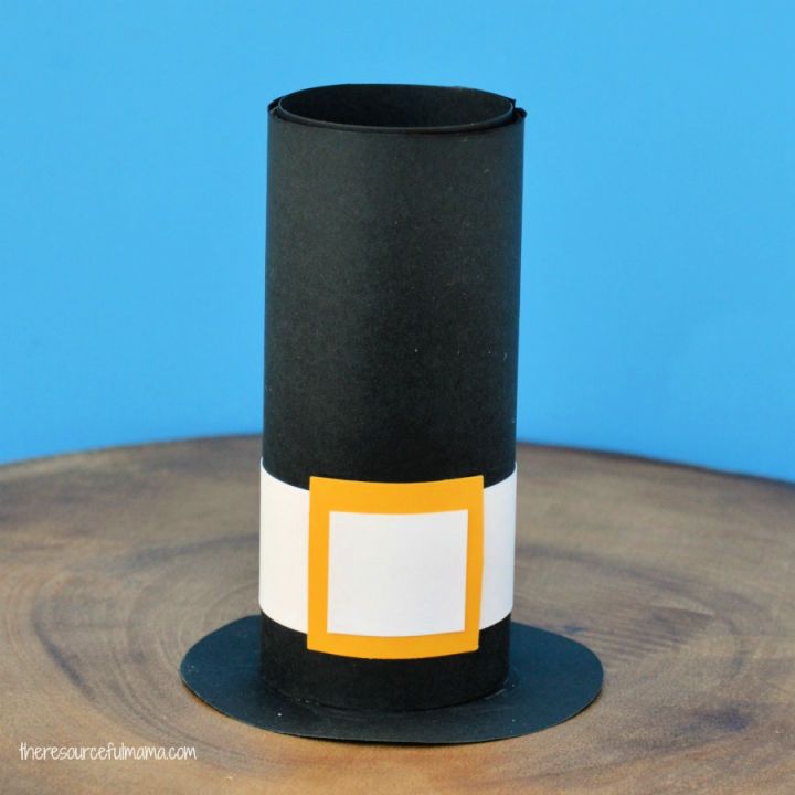 DIY Paper Roll Pilgrim Hat for Kids