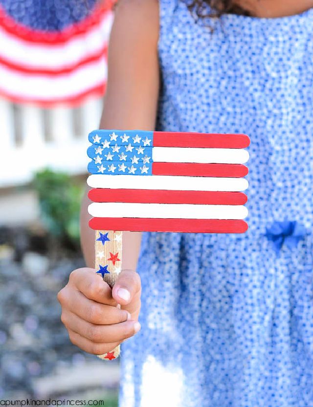 Easy DIY Popsicle Stick American Flag