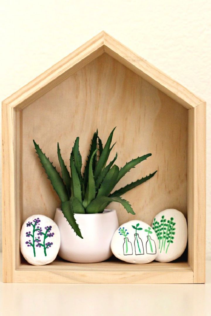 Easy and Simple Painted Rocks Idea