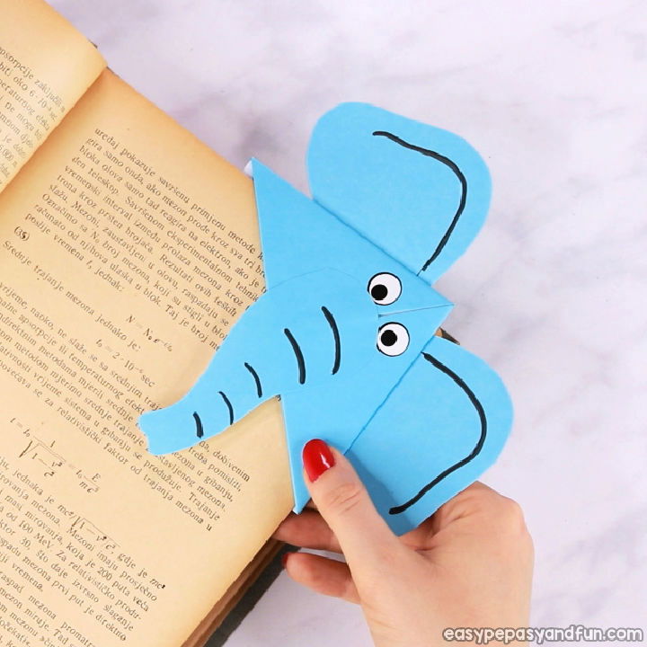 DIY Elephant Corner Bookmark