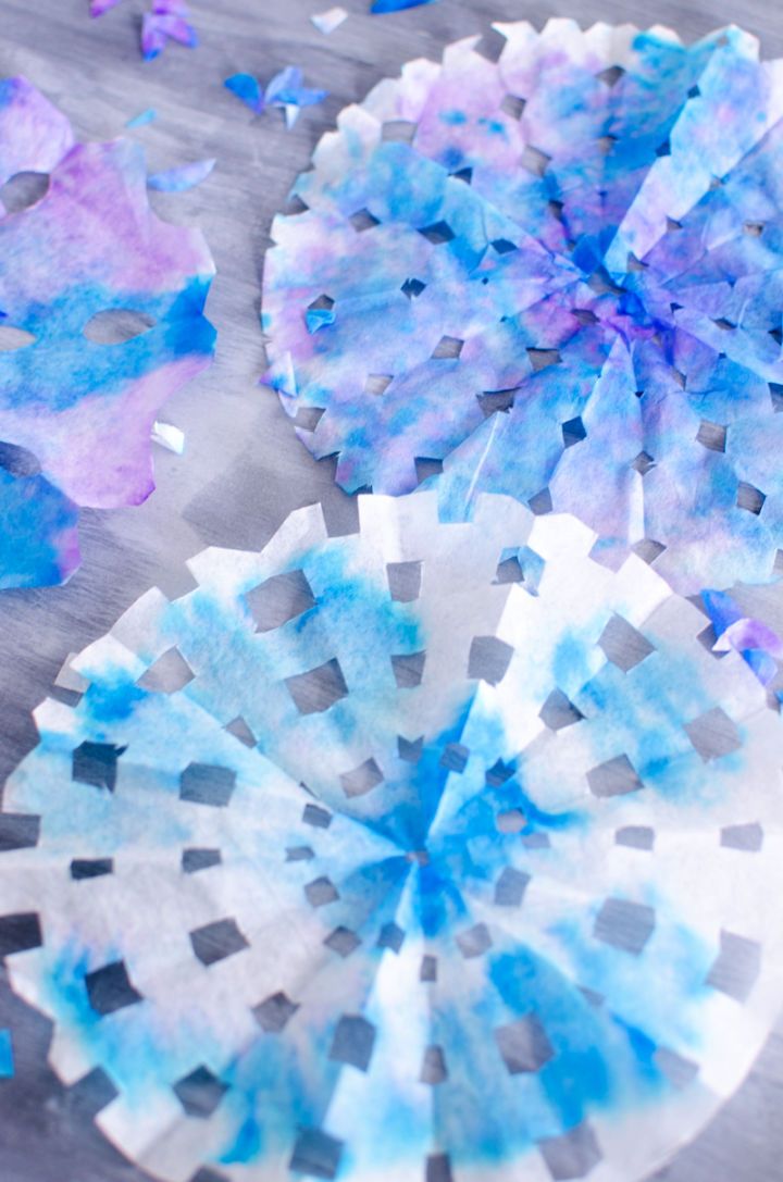 How to Make Snowflakes With Coffee Filters