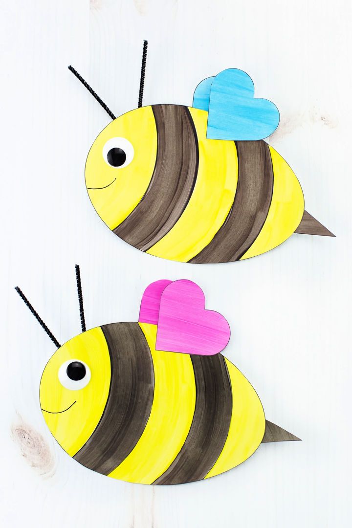 How to Make a Paper Bee for Summer