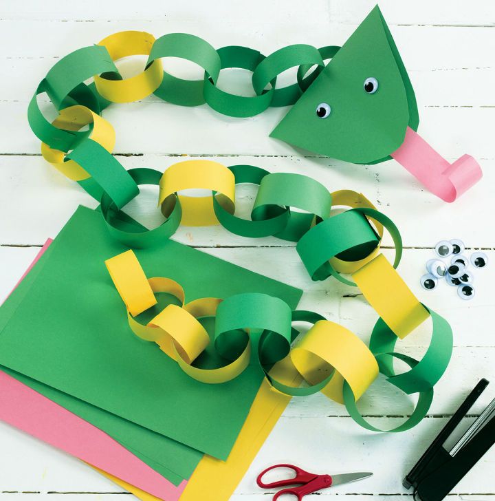 How to Make a Silly Snake With Paper
