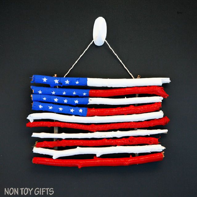 How to Make a Twig American Flag