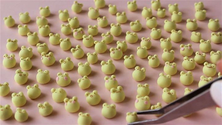 Make 100 Tiny Frogs Out of Polymer Clay