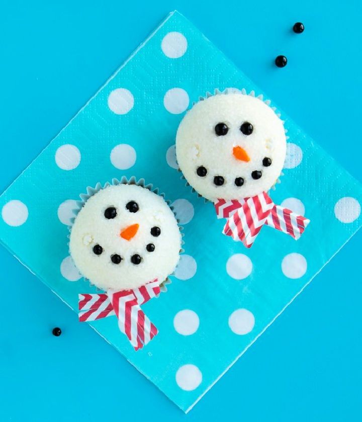 Melting Snowman Cupcakes Tutorial