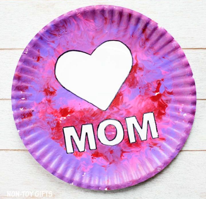 Easy DIY Mother's Day Paper Plate Art