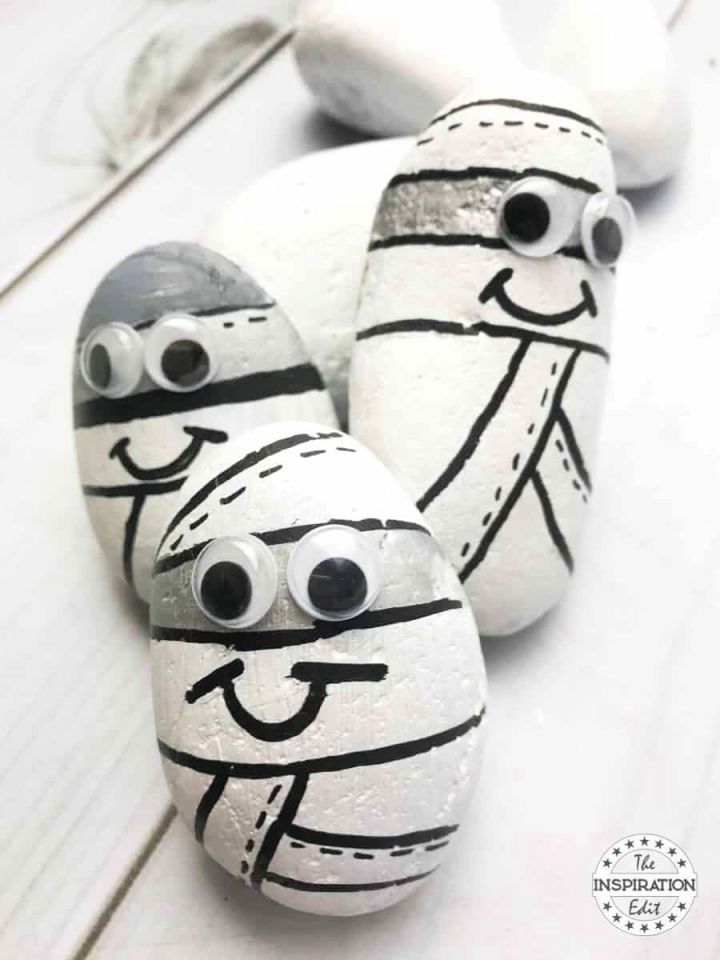 Mummy Painted Rocks for Halloween