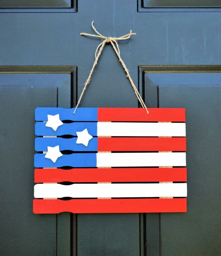 Paint Stick American Flag Art Project