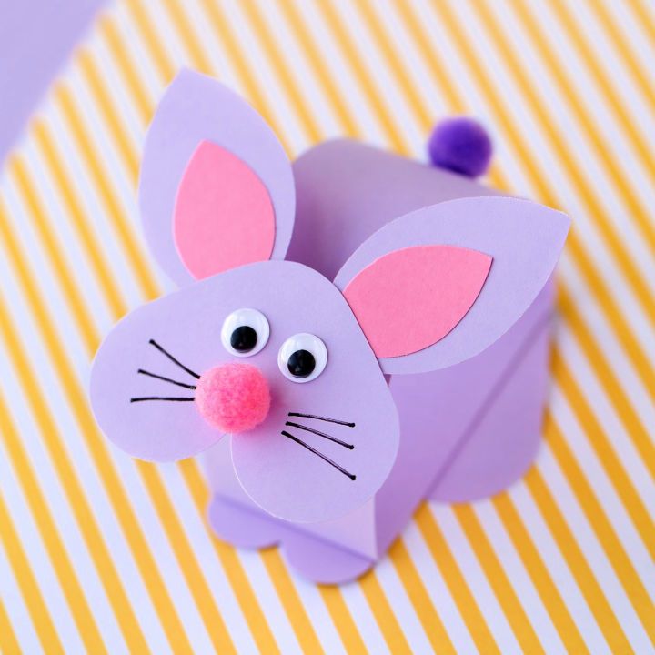 Paper Bobble Head Bunny Craft