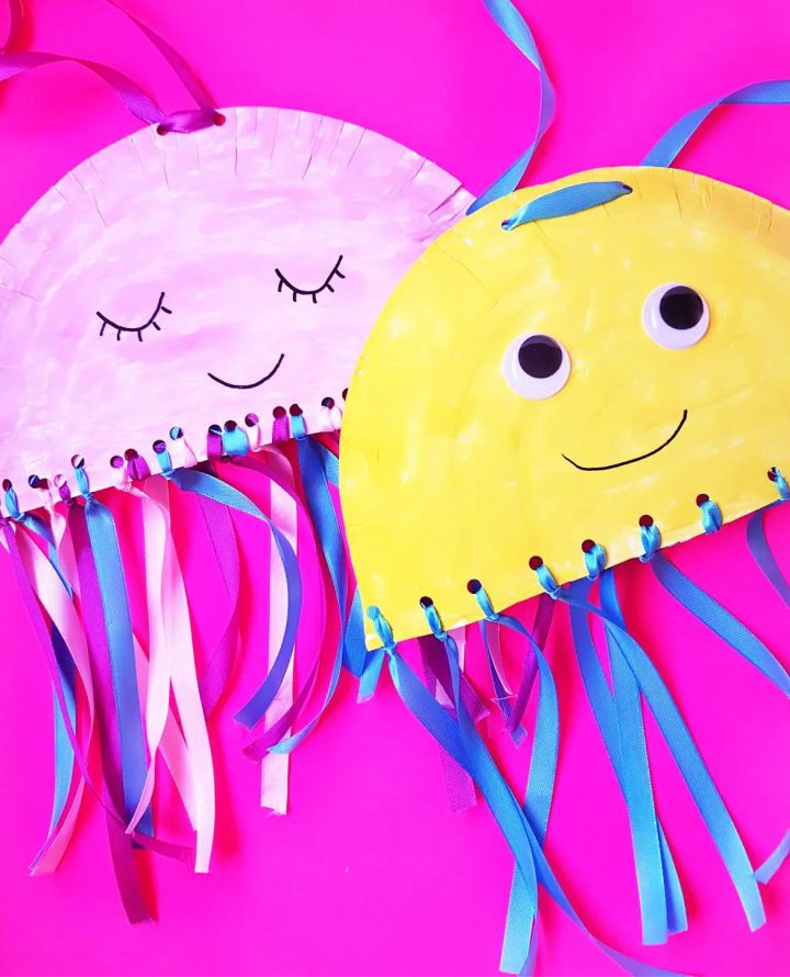 Paper Plate Jelly Fish Craft for Kindergarten