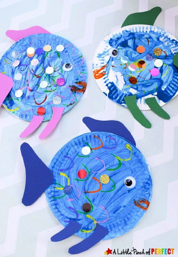Making a Paper Plate Rainbow Fish for Kids