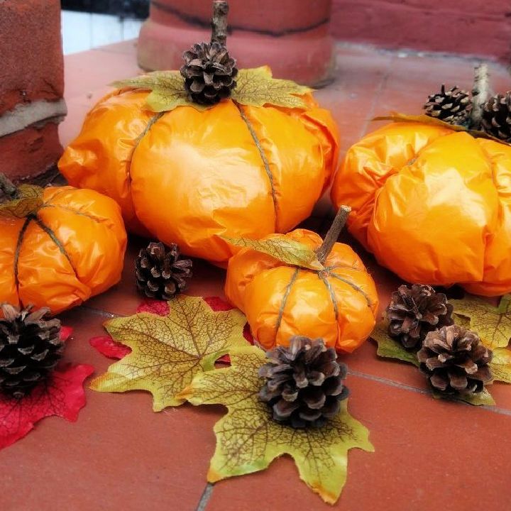 Pumpkins to Make With Plastic Bags