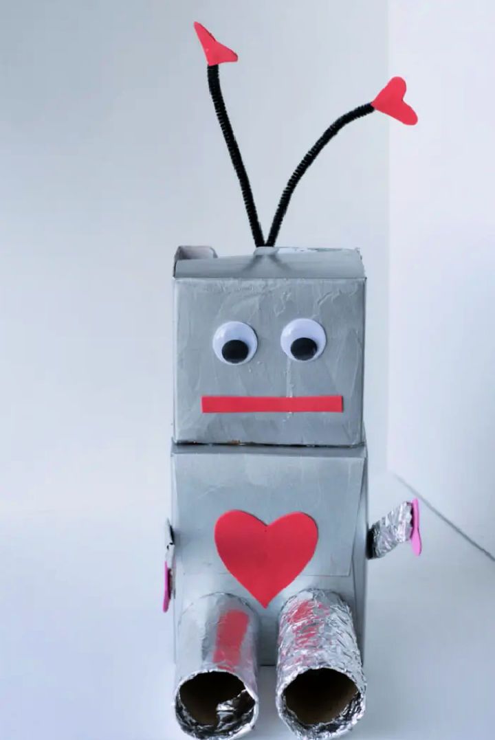DIY Robot Valentine Box