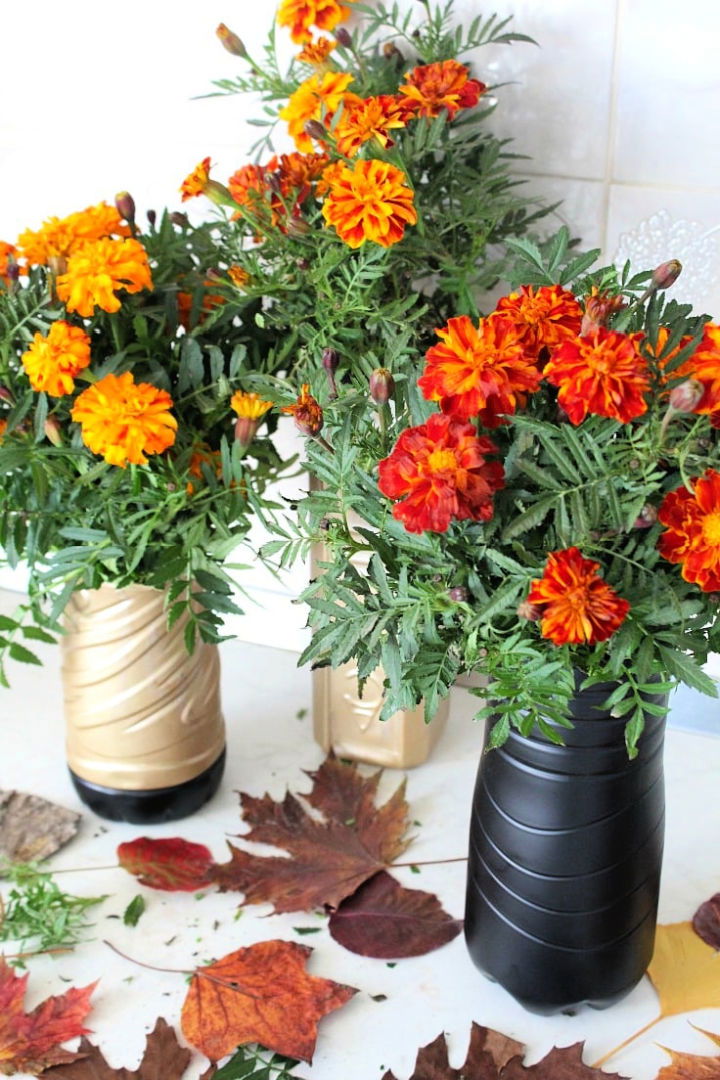 Simple Plastic Bottle Flower Vase With Detailed Instructions