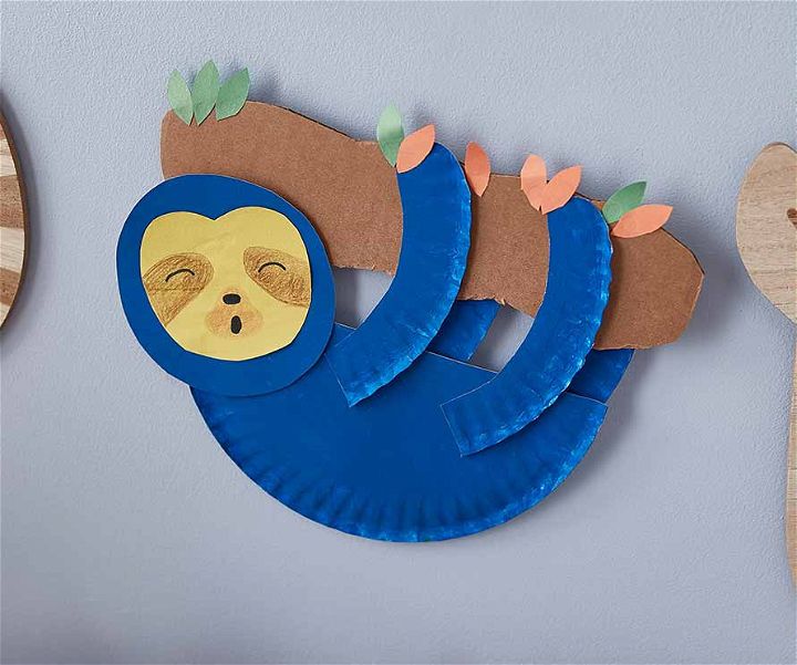 DIY Sloth Paper Plate Animal