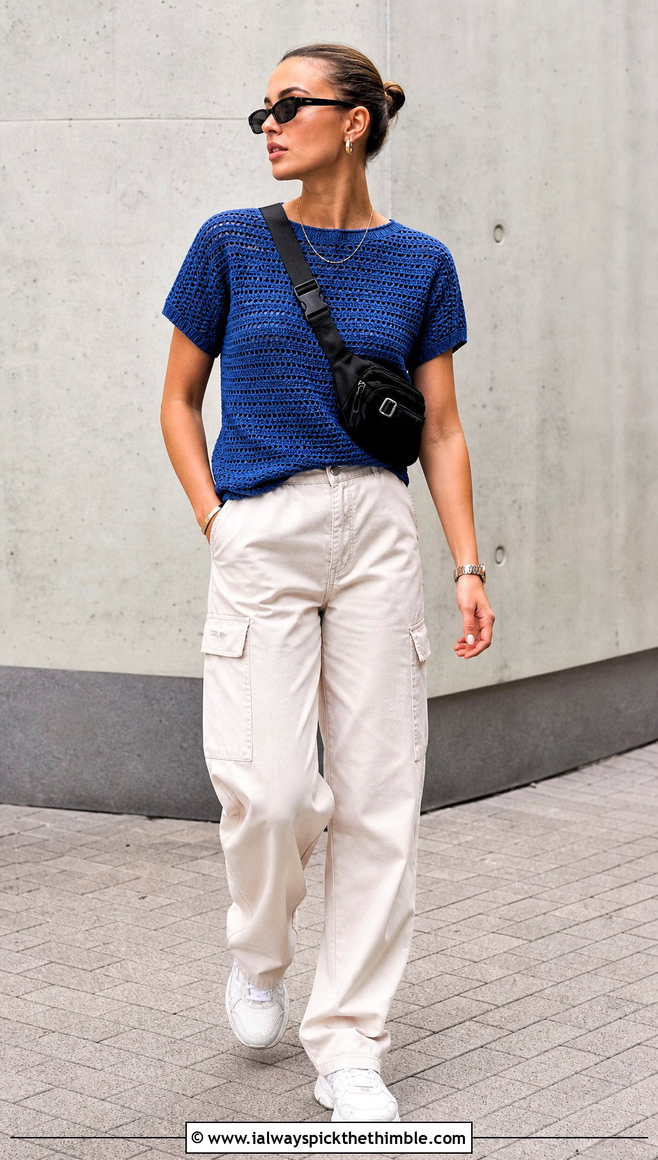 Alpine Stitch Short Sleeve Tee With Cargo Pants - 20 Alpine Stitch Crochet Top outfit ideas