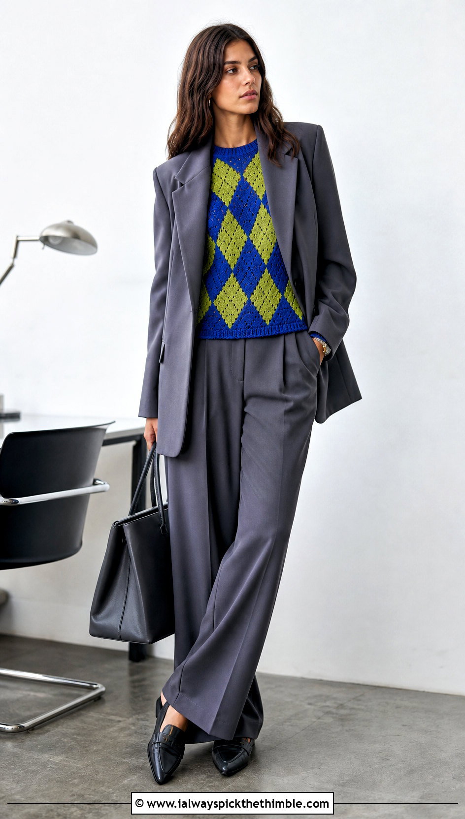 Argyle Crochet Sweater With Relaxed Suit - 20 vintage crochet sweater outfit ideas