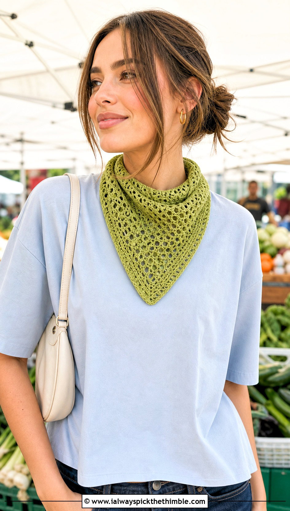 Bandana Crochet Scarf With T Shirt And Barrel Jeans - 20 Beautiful Crochet Scarf outfit ideas