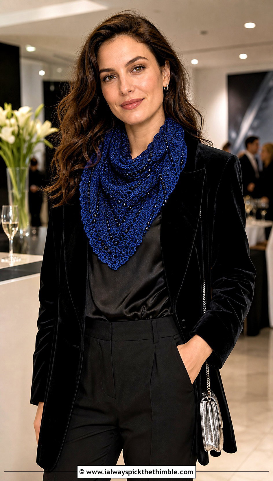 Beaded Crochet Snood Scarf With Velvet Blazer - 20 snood crochet scarf outfit ideas