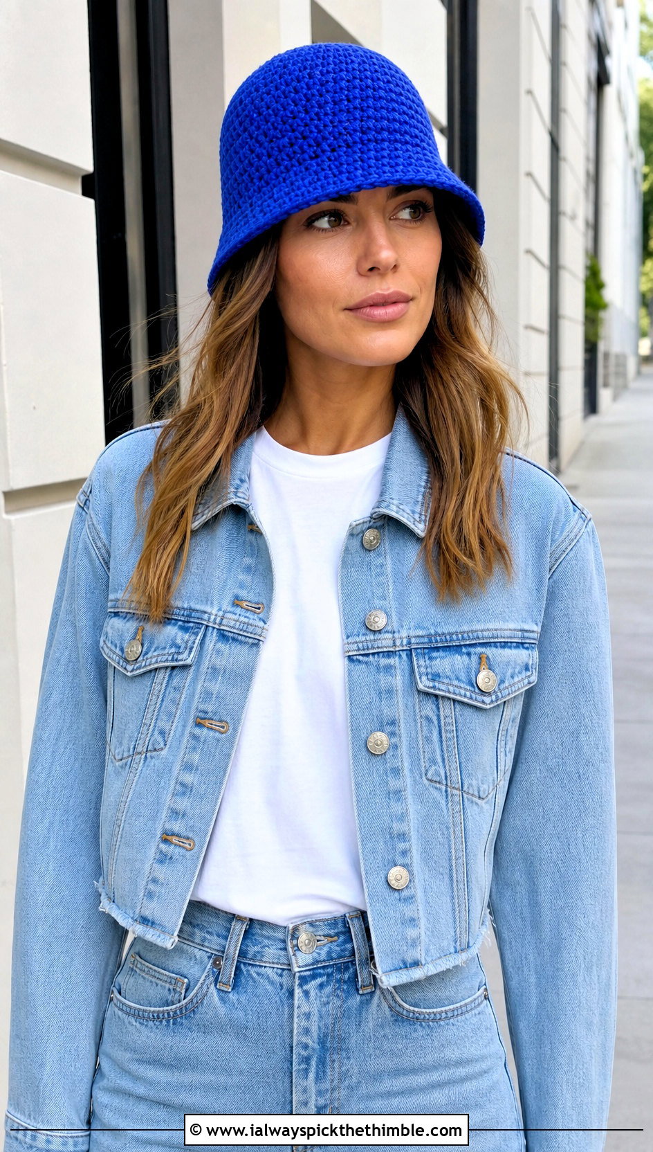 Bell Crown Crochet Cloche Hat With Wide Leg Jeans - 20 flapper style crochet cloche hat outfit ideas