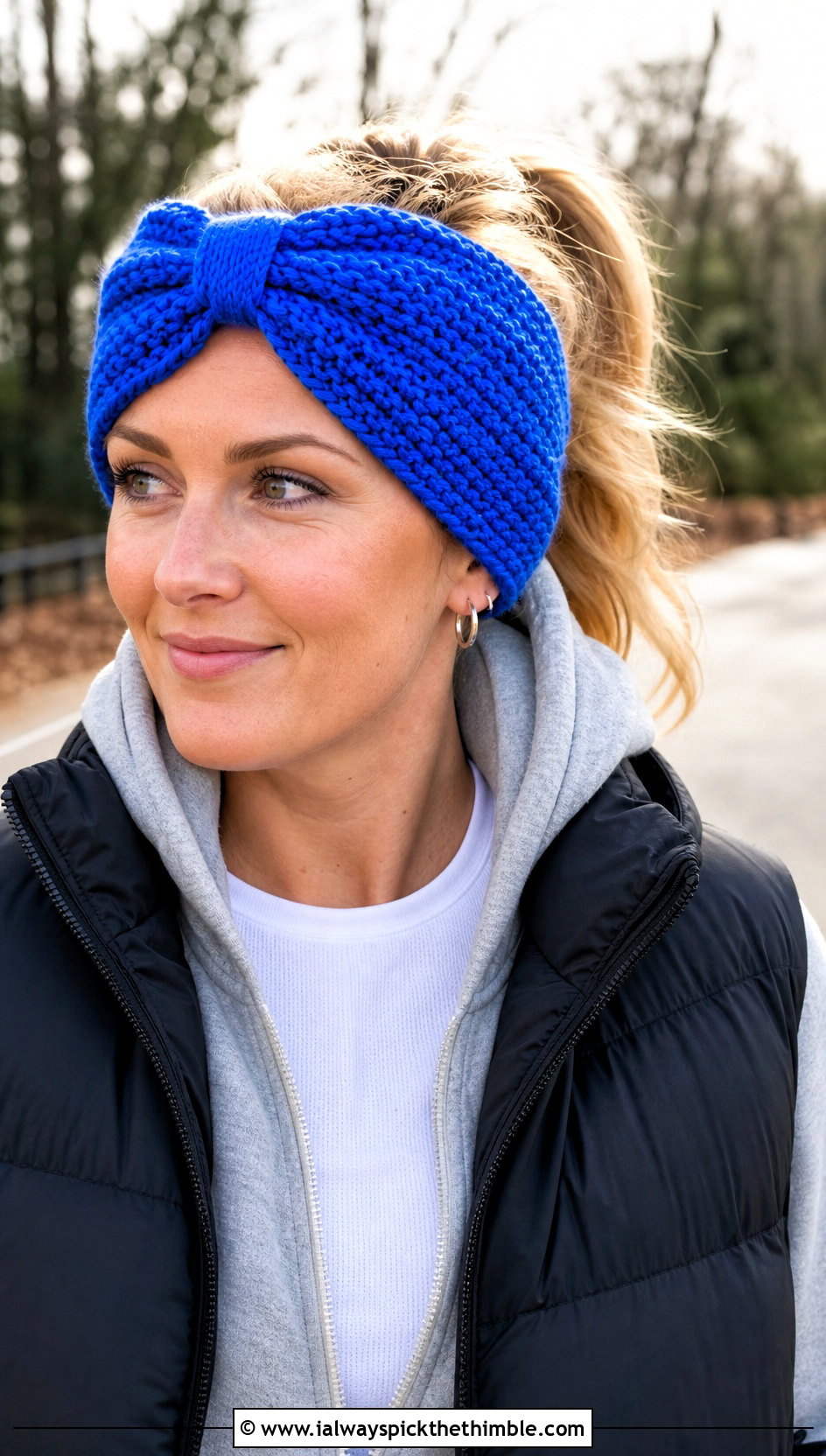 Bow Front Crochet Earwarmer With Hoodie And Leggings - 25 crochet earwarmer outfit ideas