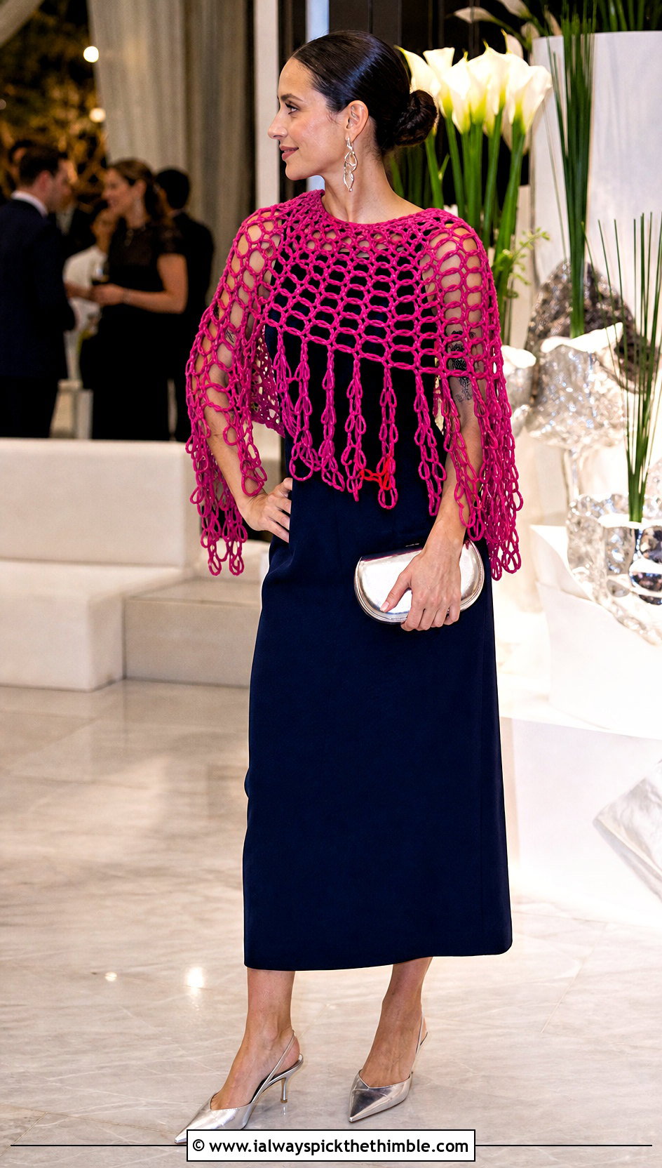 Broomstick Lace Crochet Stole With Evening Dress - 20 beautiful crochet shawls and wraps outfit ideas