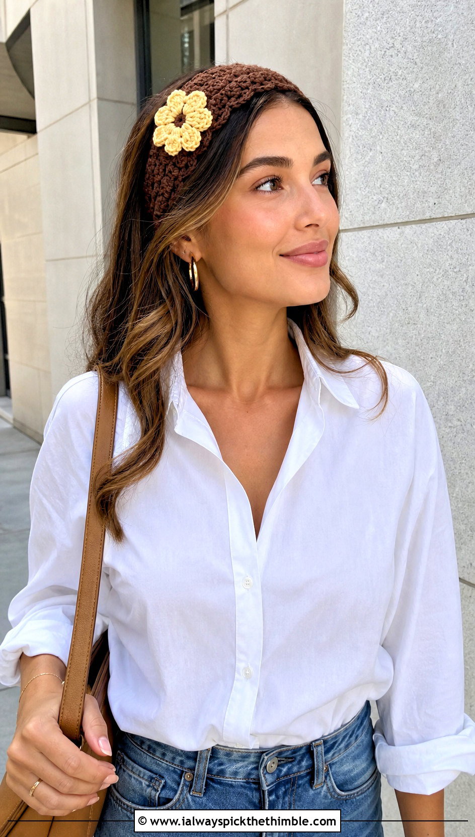 Brown Daisy Crochet Headband With White Shirt And Straight Jeans - 15 brown crochet headband with flower outfit ideas