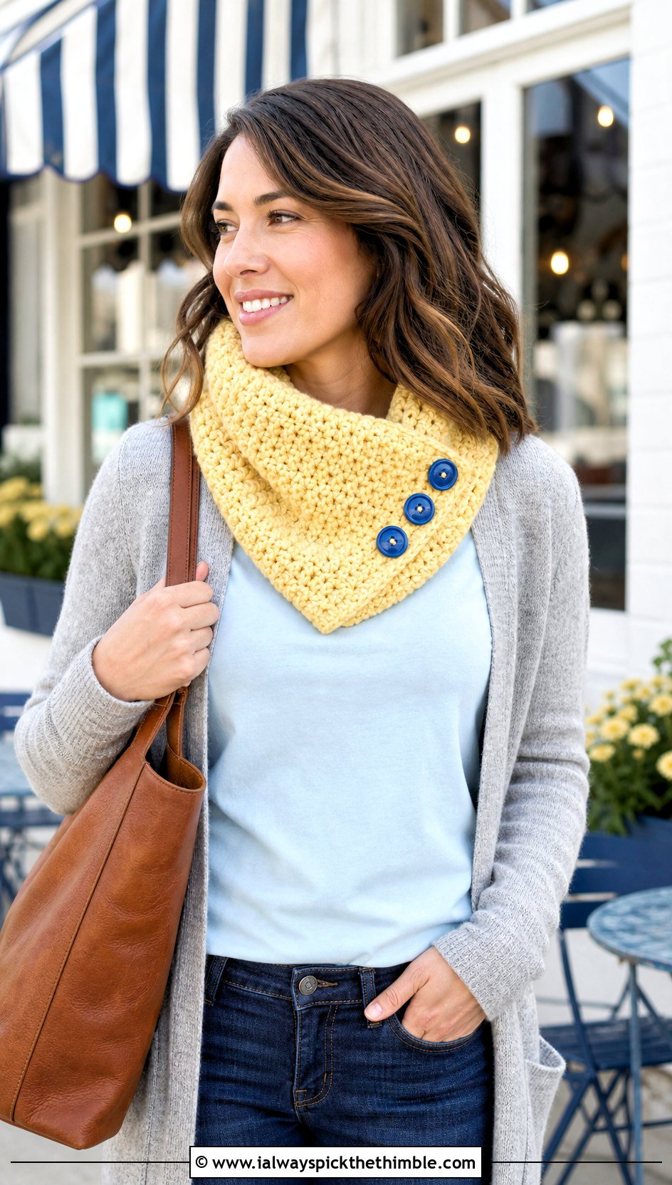Buttoned Crocheted Infinity Scarf With Cardigan And Jeans - 15 Easy Crocheted Infinity Scarf outfit ideas
