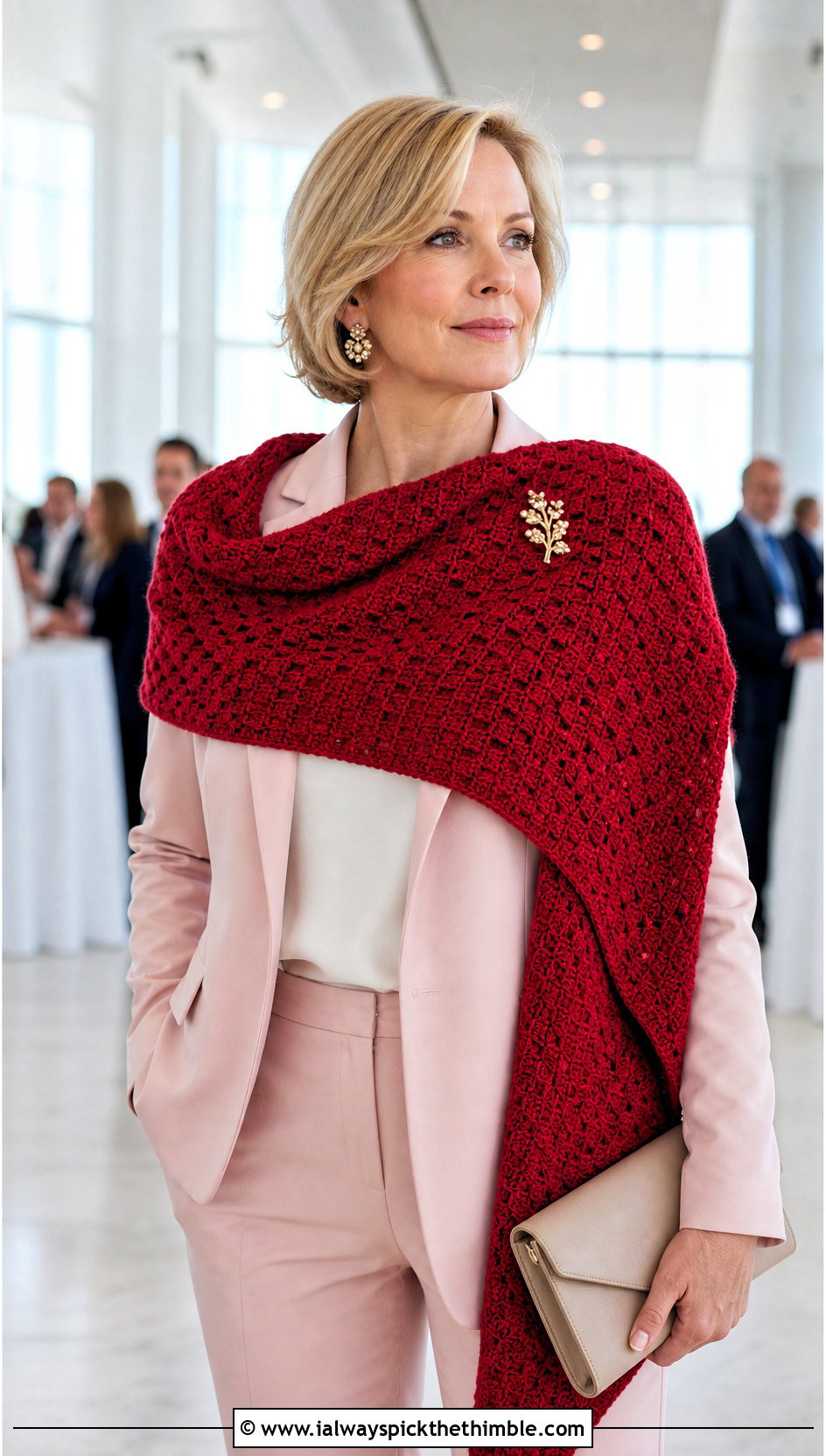 C2C Scarf Wrap With Pantsuit And Heels - 25 c2c crochet scarf outfit ideas