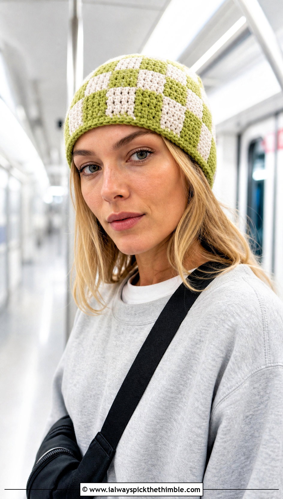 Checkered Crochet Beanie With Matching Sweats - 25 crochet beanie outfit ideas
