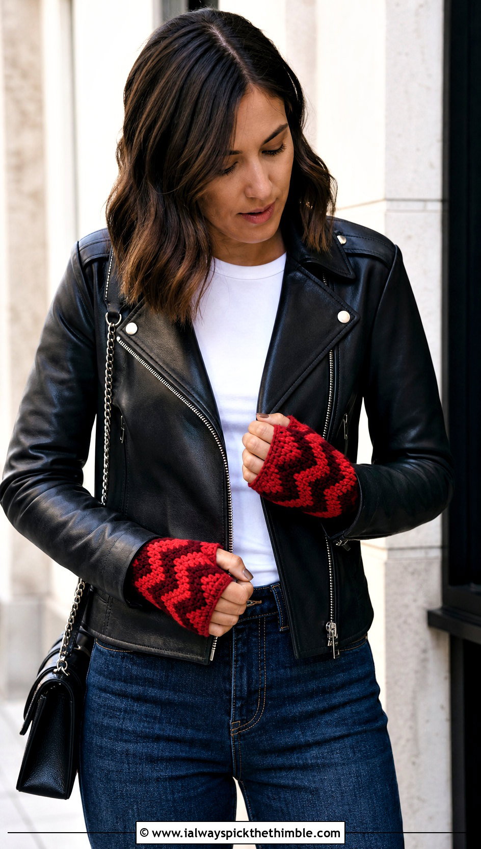 Chevron Crochet Fingerless Mittens With Moto Jacket And Straight Jeans - 20 crochet fingerless mittens outfit ideas