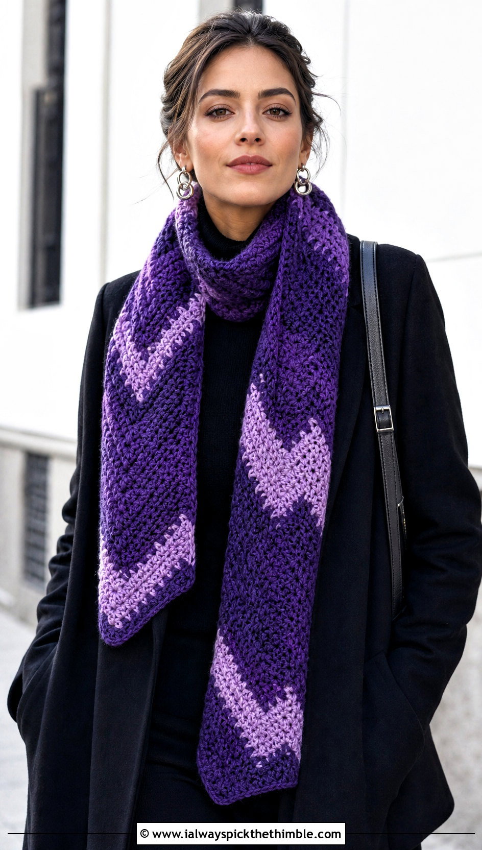 Chevron Thermal Stitch Crochet Scarf With Monochrome Outfit - 20 Thermal Stitch Crochet Scarf outfit ideas