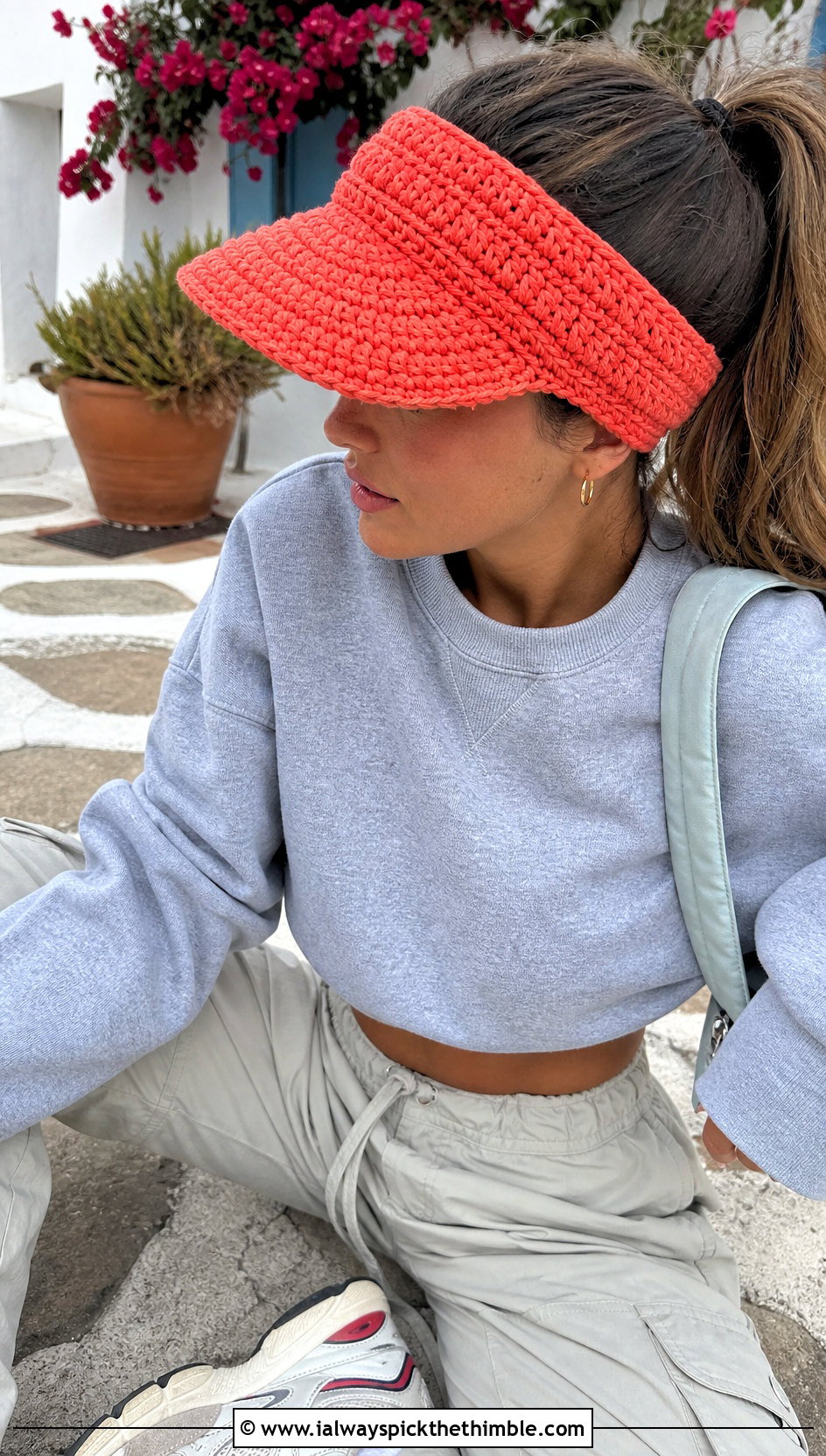 Chunky Crochet Visor Hat With Sweatshirt And Parachute Pants - 20 crochet visor hat outfit ideas