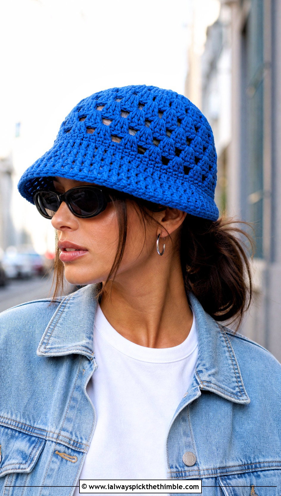 Classic Granny Stitch Bucket Hat With White Tee And Jeans - 20 crochet granny stitch bucket hat outfit ideas