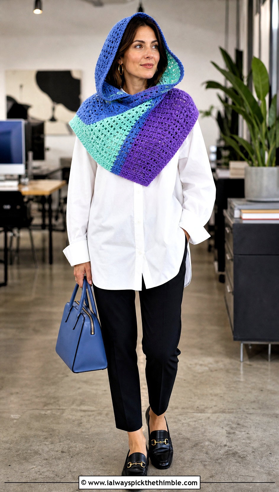 Color Block Crochet Hooded Cowl With White Shirt - 20 easy crochet hooded cowl outfit ideas