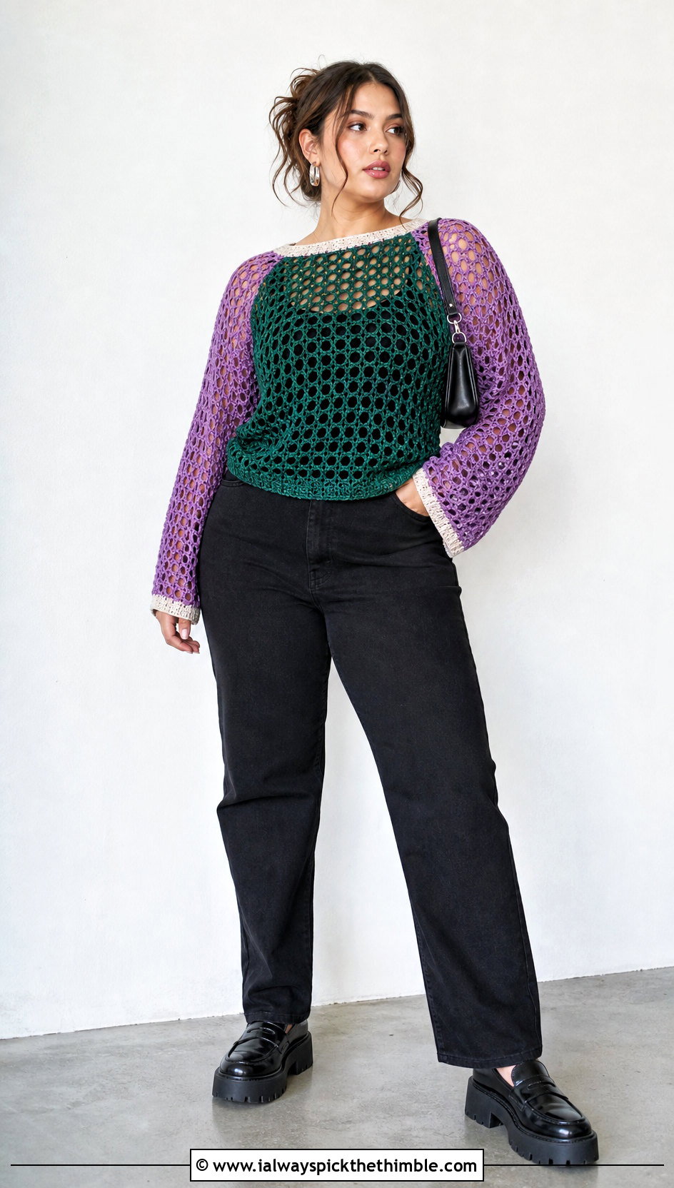 Color Block Crochet Raglan Mesh Top With Black Jeans - 20 Crochet Raglan Mesh Top outfit ideas