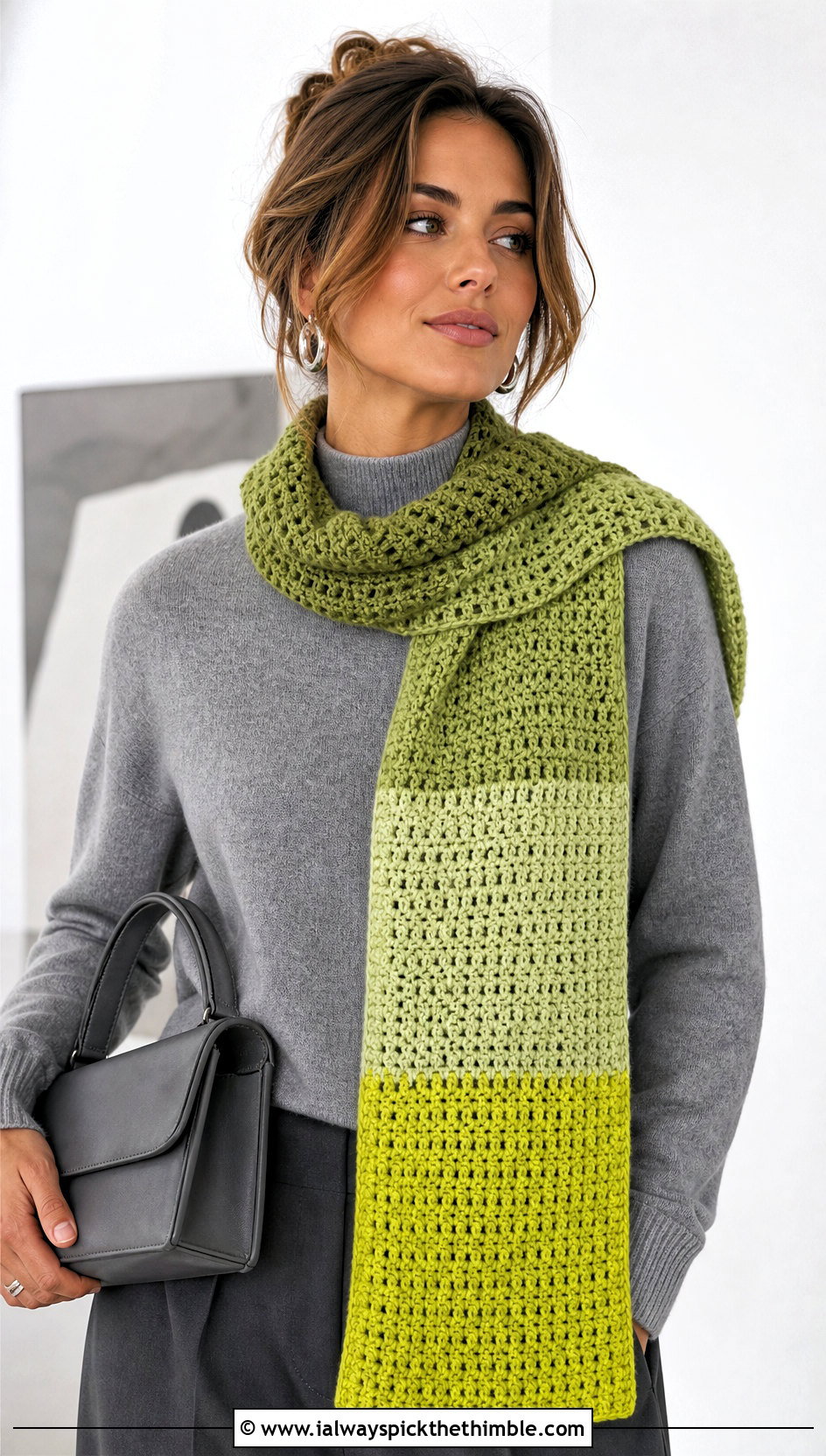 Color Block Gradient Crochet Scarf With Monochrome Outfit - 20 gradient crochet scarf outfit ideas