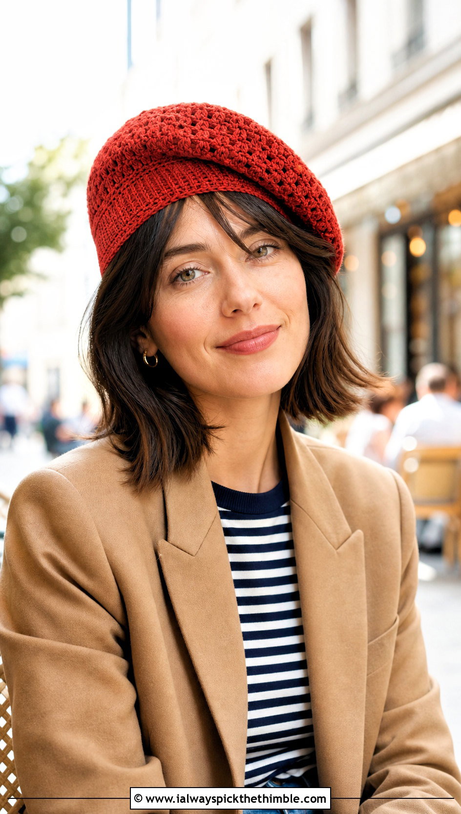 Crochet Beret With Blazer And Jeans - 25 easy crochet hat outfit ideas