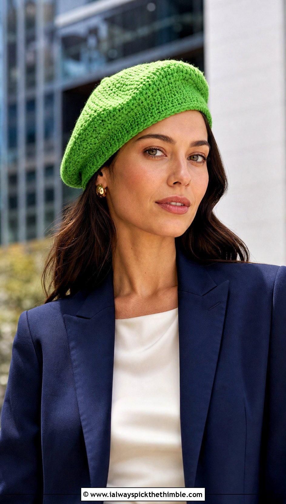 Crochet Beret With Blazer And Trousers - 25 crochet hats outfit ideas