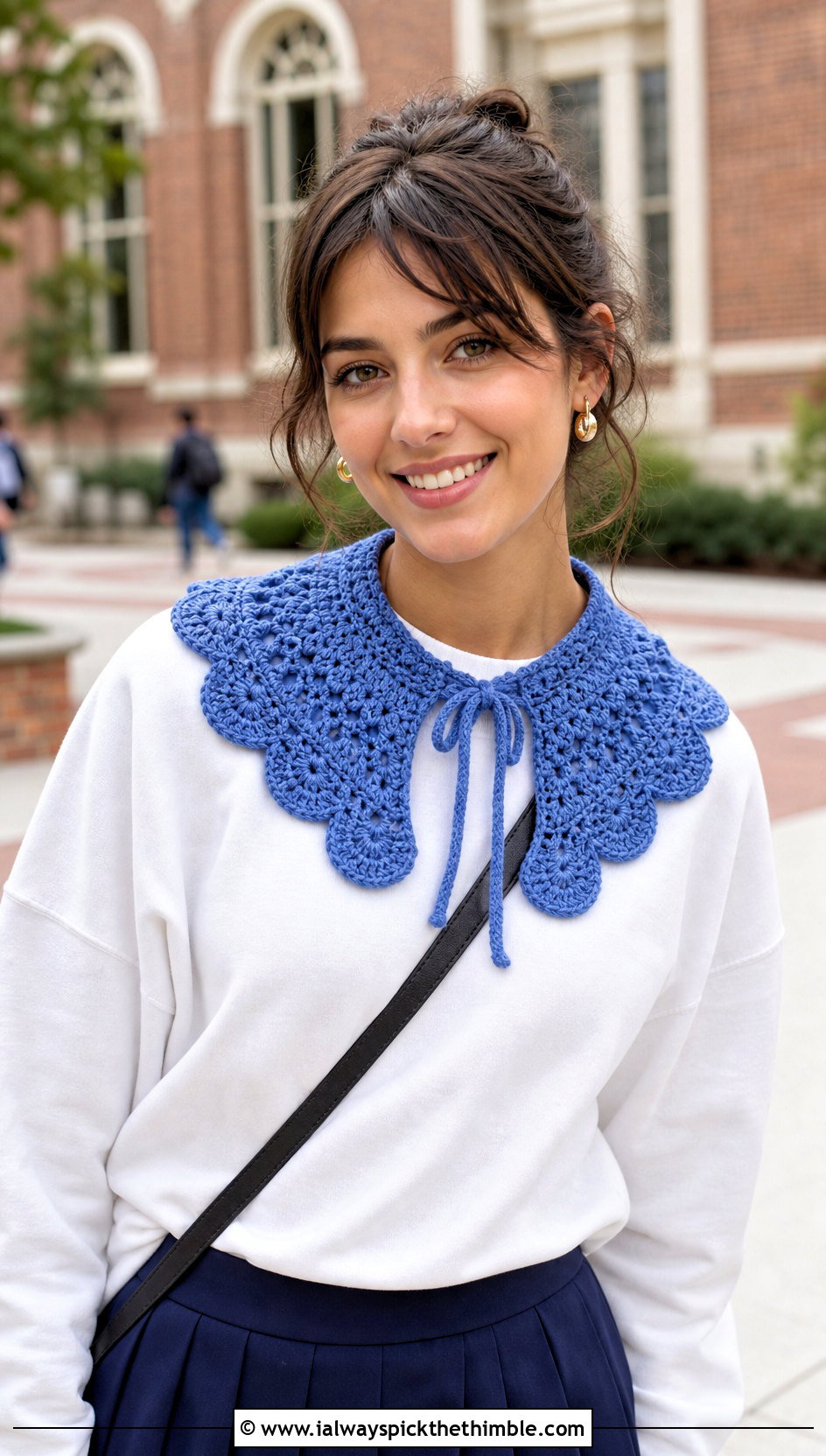 Crochet Collar Scarf With Crewneck Sweatshirt - 25 crochet neck scarf outfit ideas