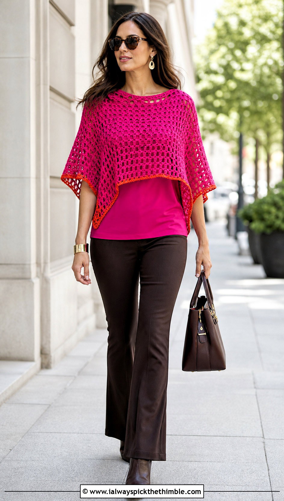 Crochet Poncho Top With Slim Flare Pants - 20 70S Inspired Crochet Top outfit ideas