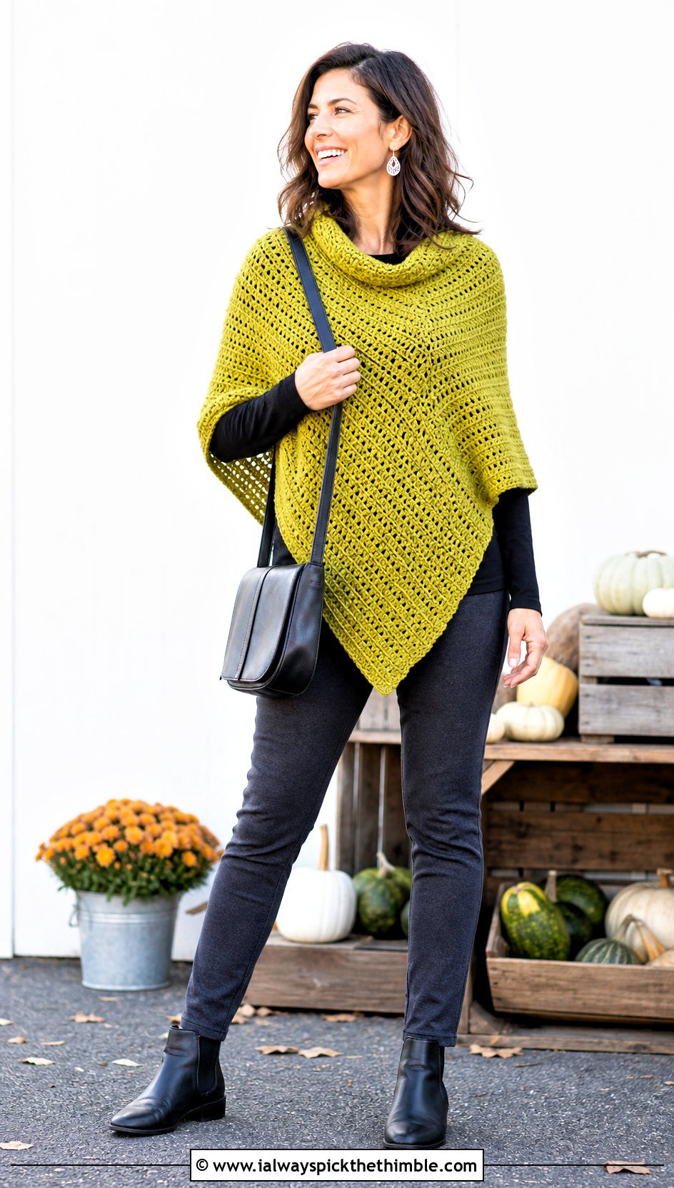 Crochet Poncho With Slim Pants And Chelsea Boots - 20 Fall Crochet Clothes Ideas