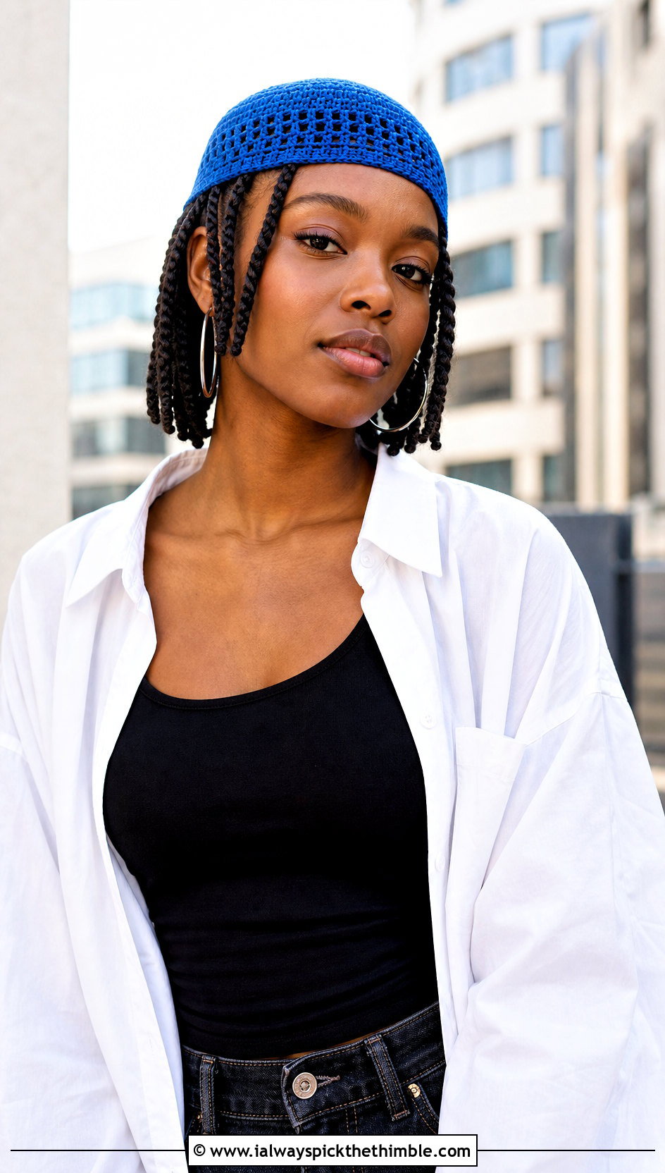 Crochet Skull Cap With White Shirt And Jeans - 20 crochet hats black women outfit ideas