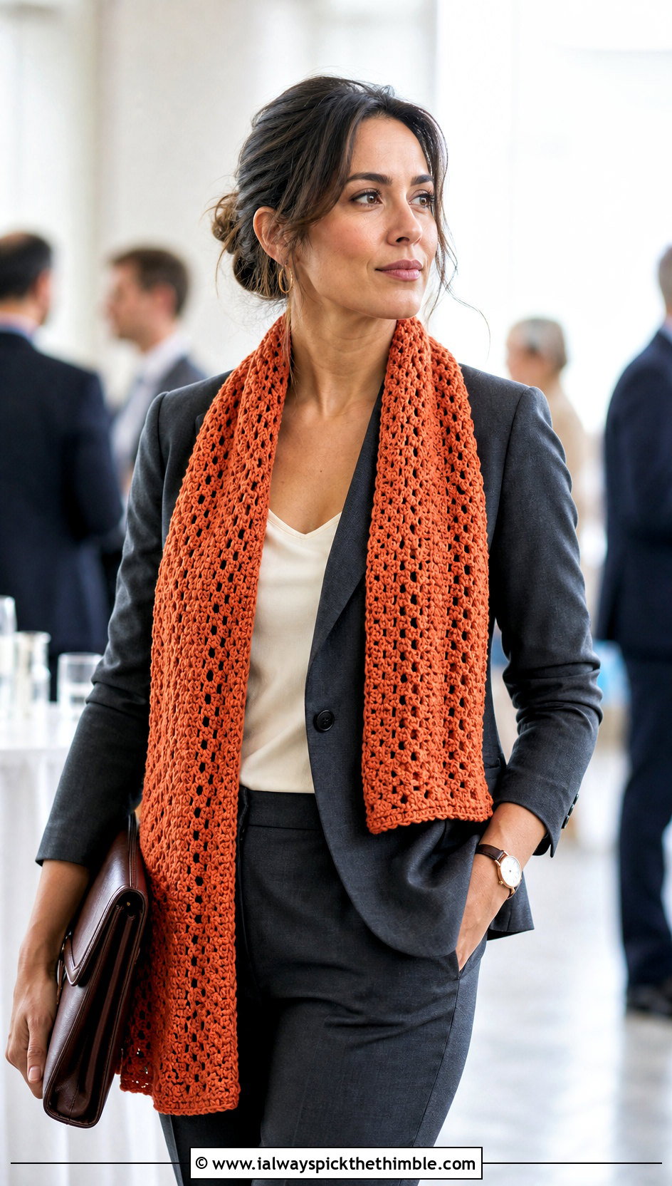Crochet Stole With Blazer And Trousers - 25 quick crochet shawl outfit ideas