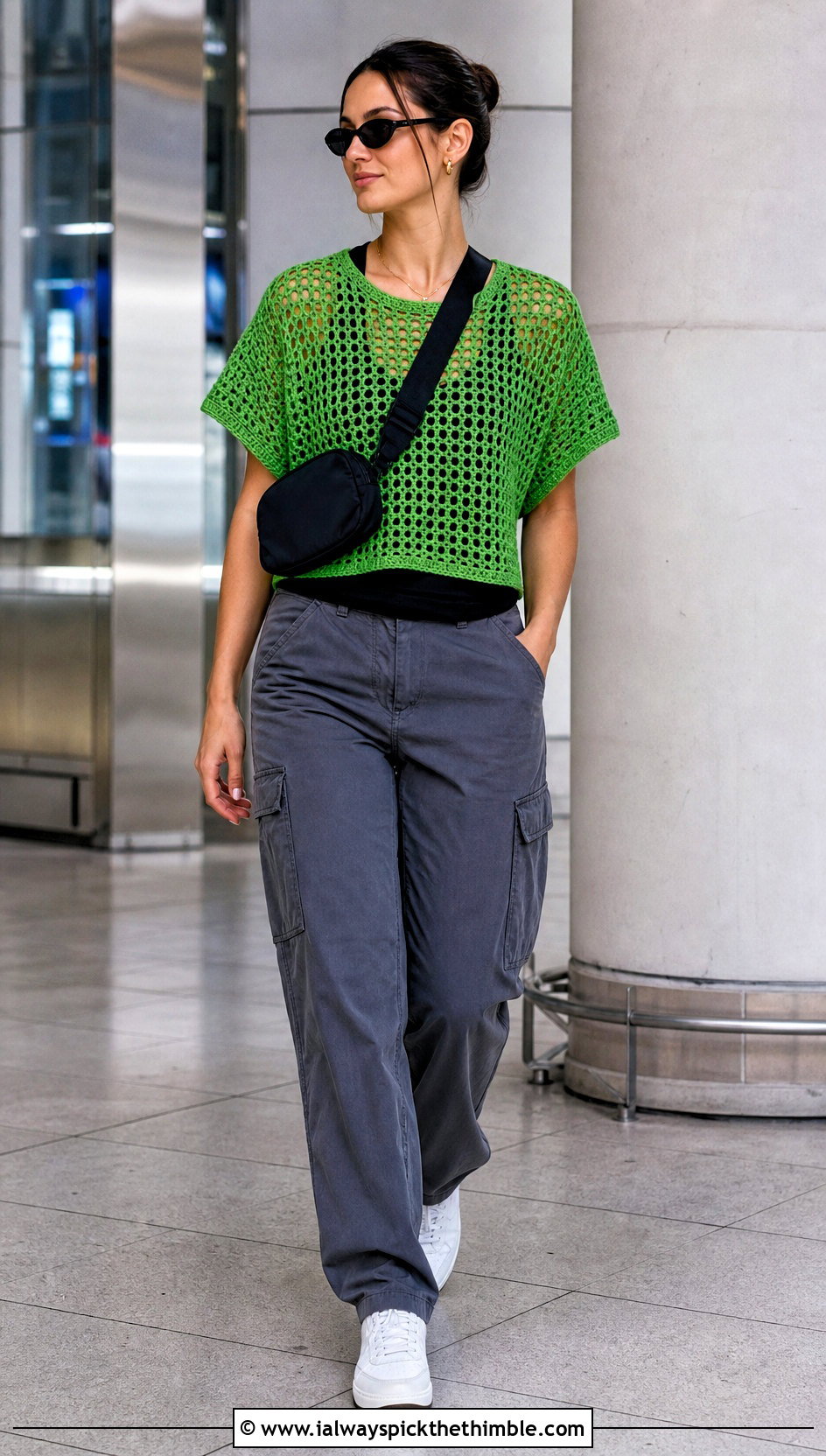 Crochet Tee With Cargo Pants - 25 crochet womens tops outfit ideas
