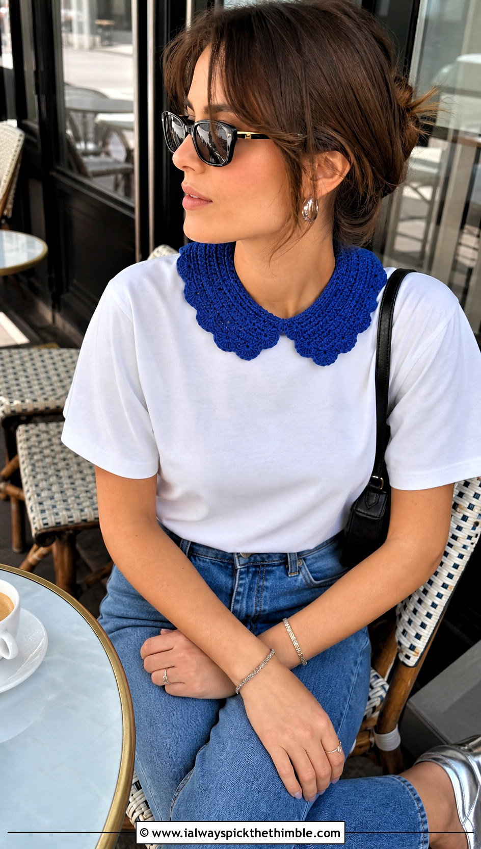 Crocheted Peter Pan Collar With T Shirt And Jeans - 15 Crocheted Collars outfit ideas