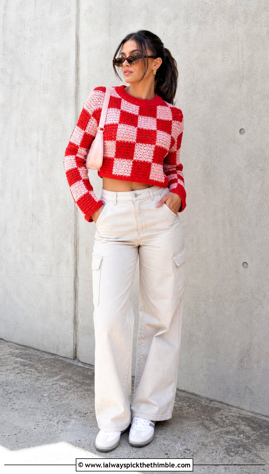 Cropped Crewneck Checkered Sweater With Cargo Pants - 20 crochet checkered sweater outfit ideas
